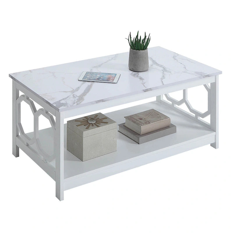 Table basse à 2 plateaux avec côtés ajourés géométriques et étagère inférieure