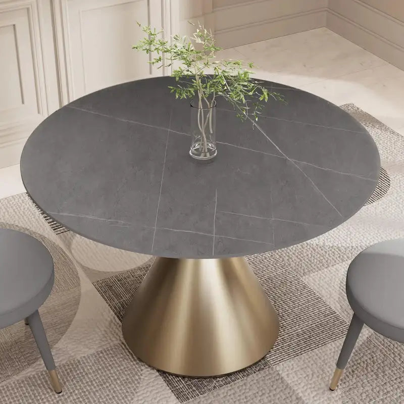 Table à manger ronde de 47 po avec plateau aspect marbre et piétement conique doré